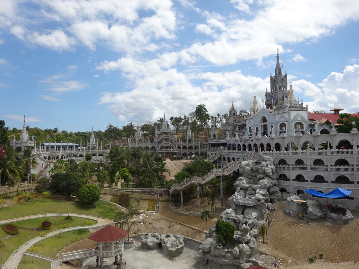 House Rapunzel Hotel Oslob Exterior photo